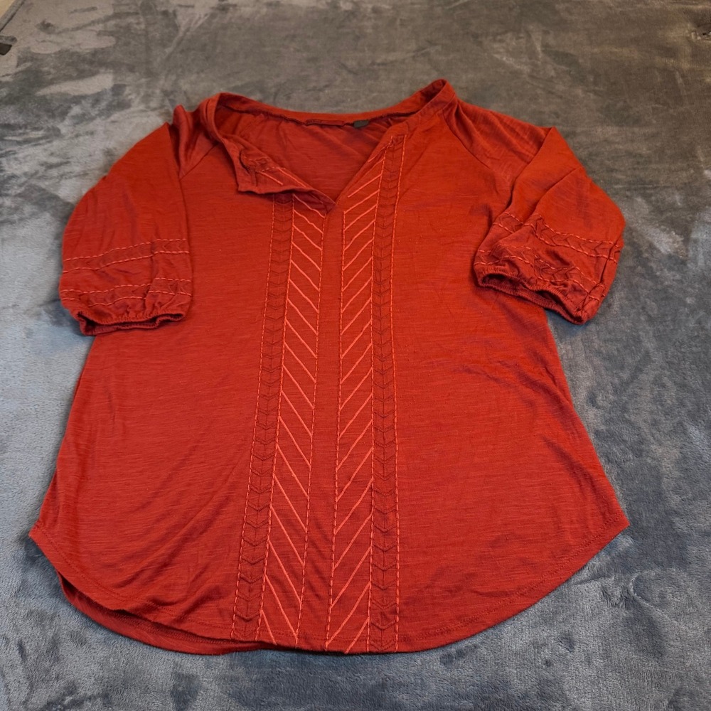 BKE Red Tunic Top Embroidered V Neck 3/4 Sleeve Women's Size Large